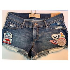COPY - HOLLISTER WOMENS SHORTS W27 NWT AEO
